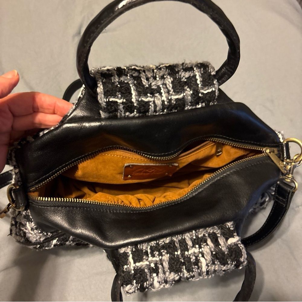Patricia Nash Linley Black and White Tweed Shoulder Bag with op handles - Picture 7 of 9